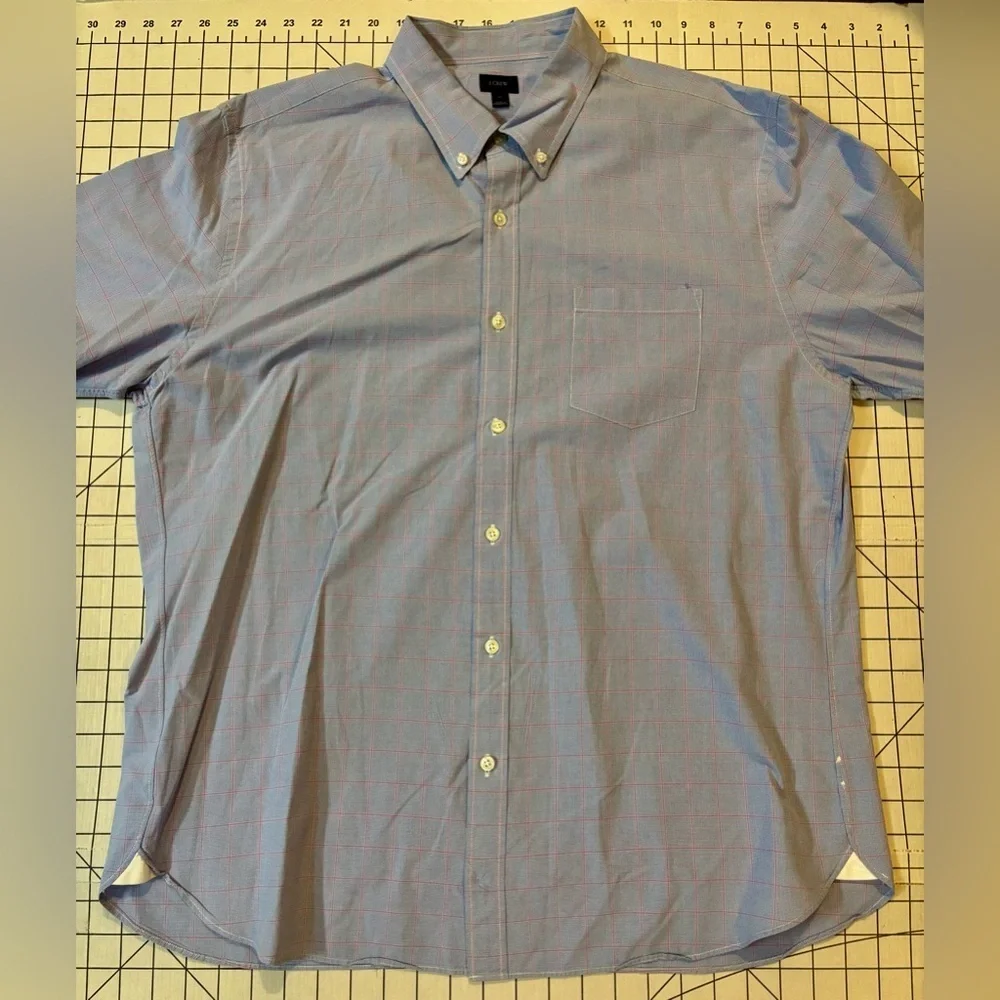 J. Crew Men’s XL Blue/Pink Button Down Shirt‎